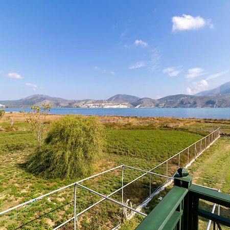 Villa Rania: Ευάερη Βίλα Με Θέα Τη Θάλασσα Lixoúri Eksteriør bilde