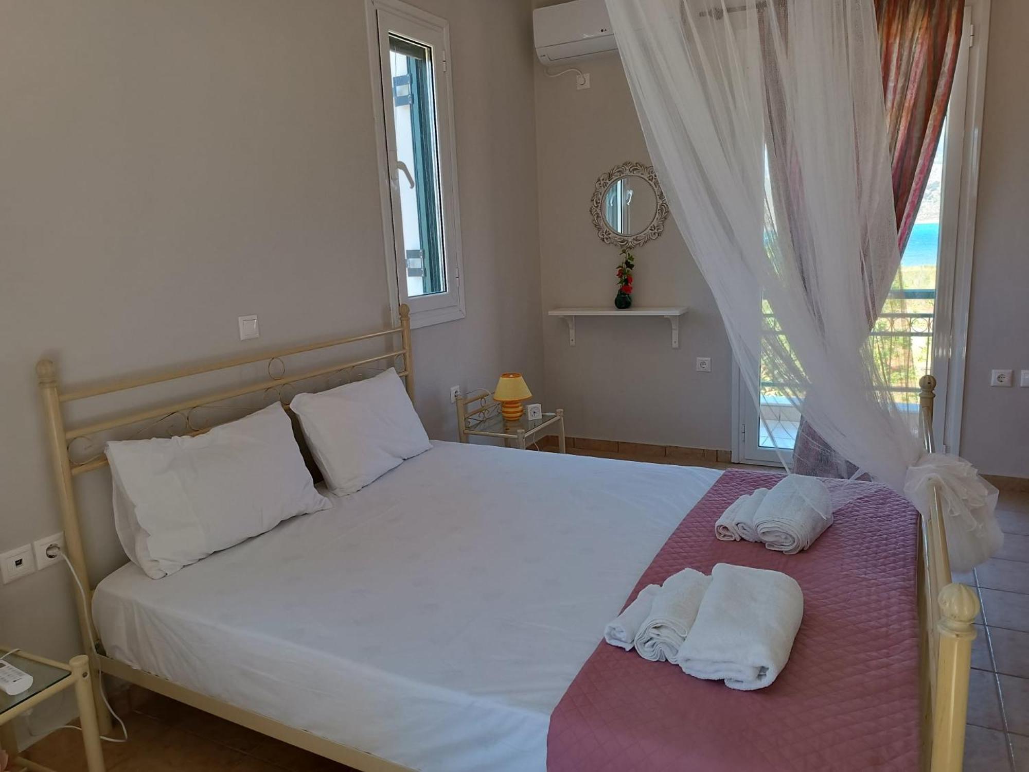 Villa Rania: Ευάερη Βίλα Με Θέα Τη Θάλασσα Lixoúri Eksteriør bilde